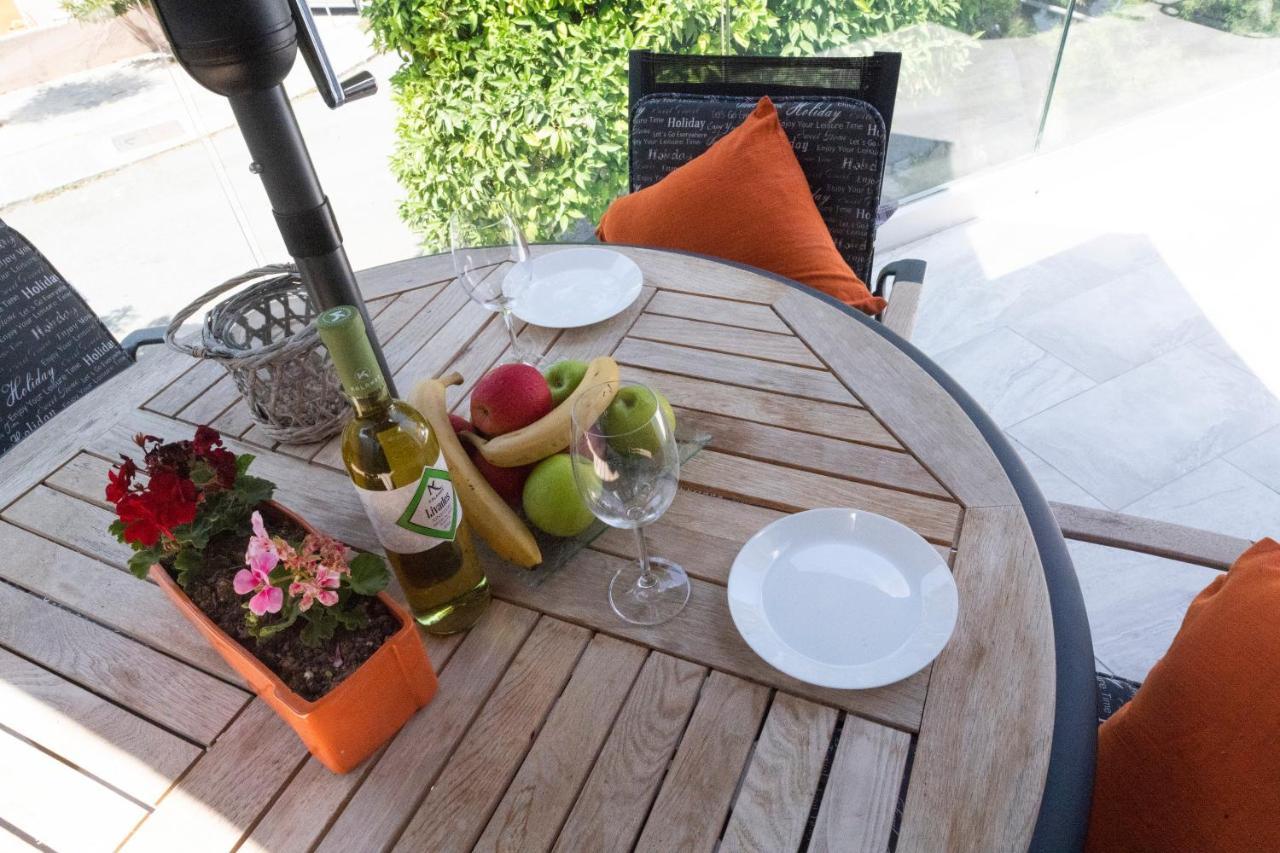 Kato Paphos 1Br Near Paphos Harbour/Beach/Sea ภายนอก รูปภาพ