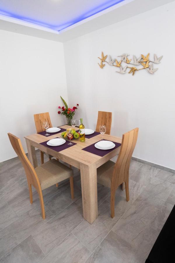 Kato Paphos 1Br Near Paphos Harbour/Beach/Sea ภายนอก รูปภาพ