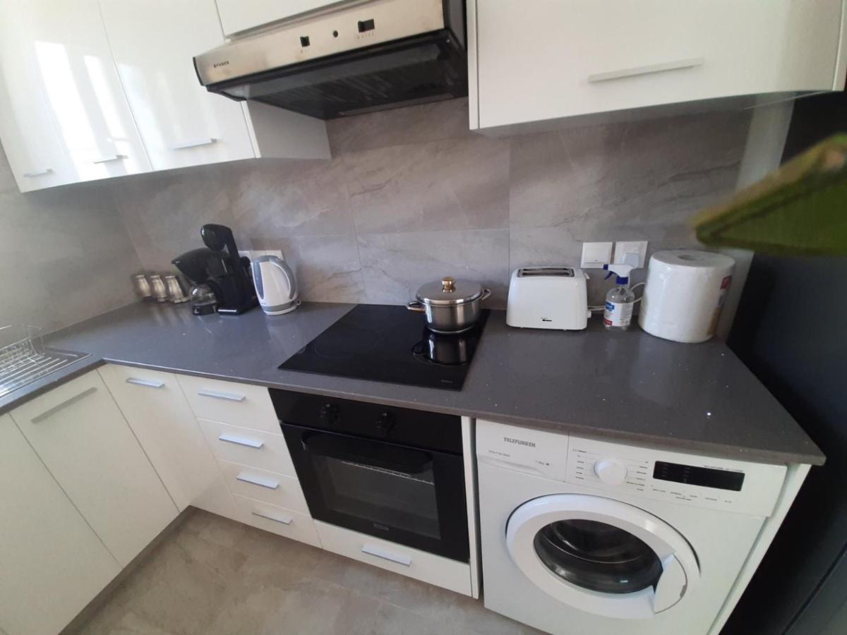 Kato Paphos 1Br Near Paphos Harbour/Beach/Sea ภายนอก รูปภาพ